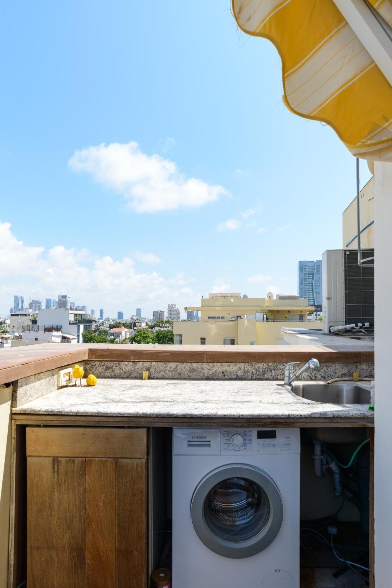 Penthouse With Panoramic View By Feelhome Tel Aviv Exterior photo